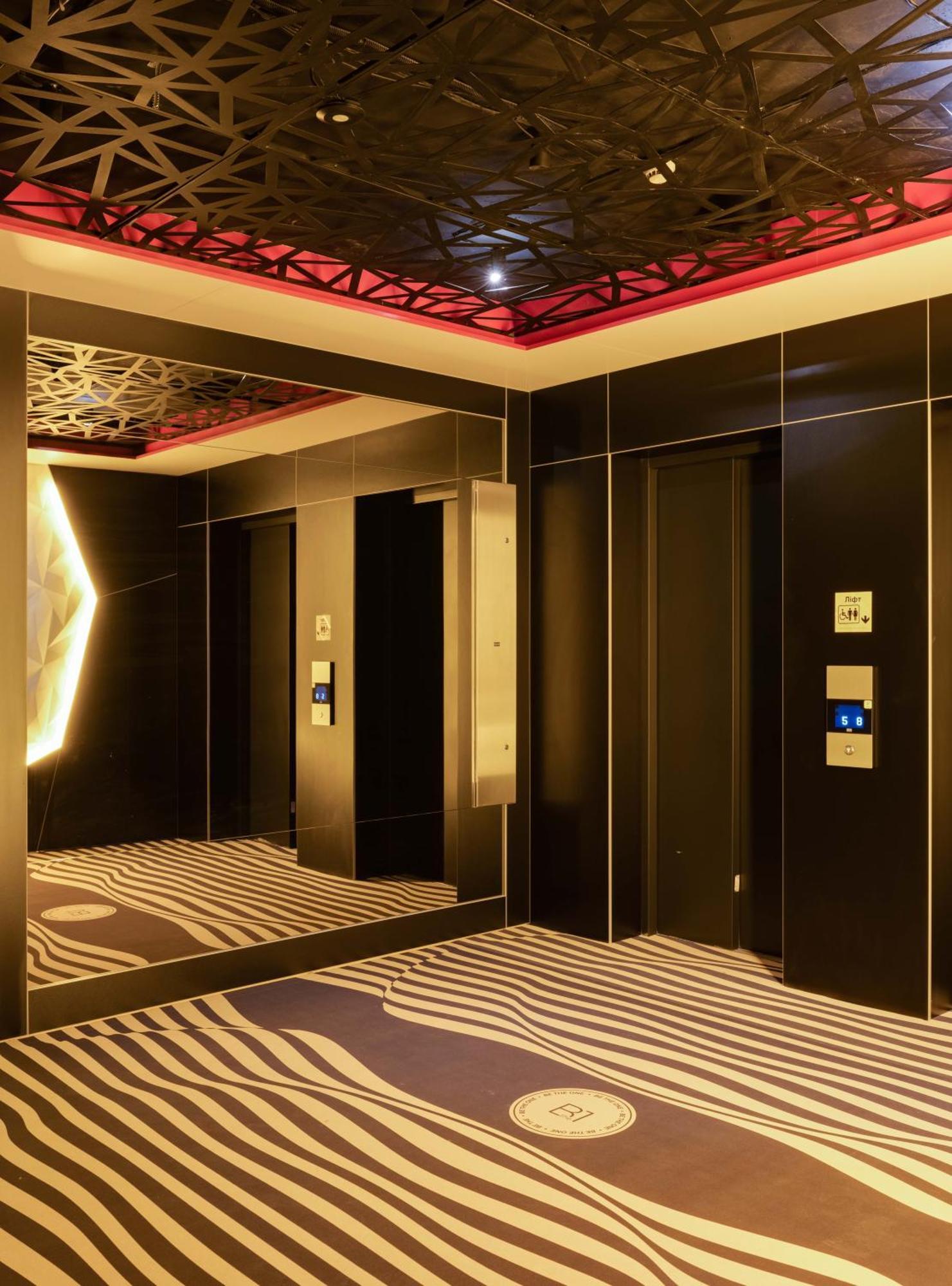 Be The One Hotel Kiew Exterior foto