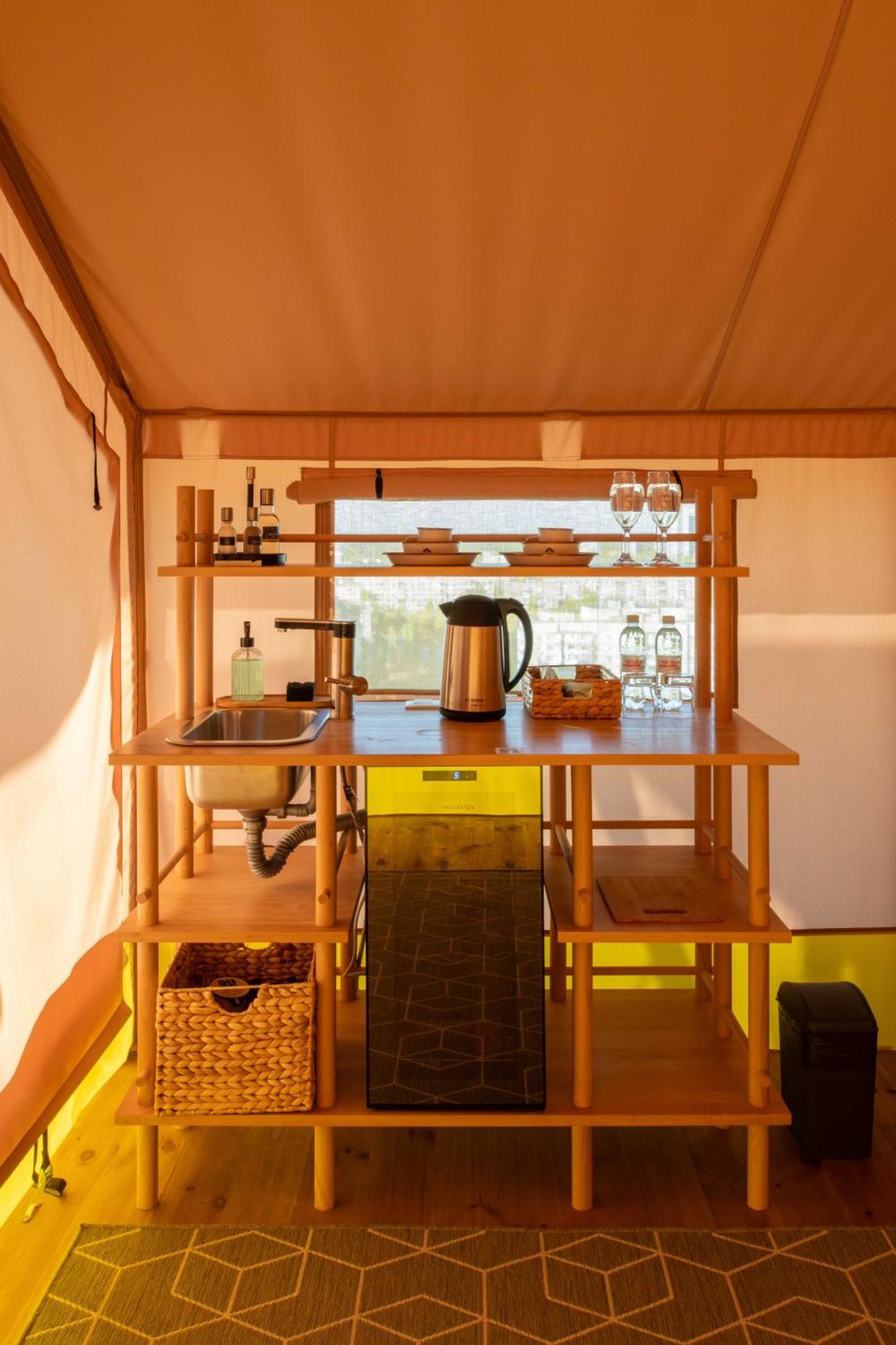 Be The One Hotel Kiew Exterior foto